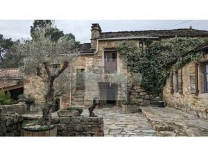 Propriété sur 7 hectares