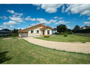 Vente maison 4 pièces 104m2 Gelos 64110 - 316500 € - Surface Privée