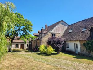 Vente maison 11 pièces 305 m² à La Croix-du-Perche (28480)  295 000 €