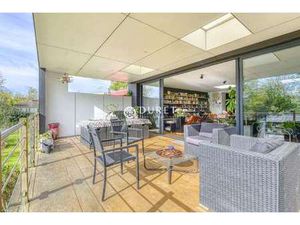 Vente Maison Viager à La Roche-sur-Yon (85000) : à vendre Viager / 122m² La Roche-sur-Yon