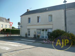 en vente Maison 235 m² – 190 000 € |Lusanger