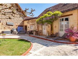 Magnifique domaine résidence en plein coeur du Sarladais au