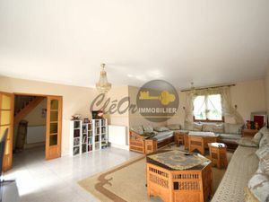 Vente maison 7 pièces 187 m² Farges-lès-Chalon (71150)
