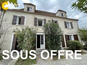 Vente maison 10 pièces 225m2 Garlin 64330 - 192500 € - Surface Privée