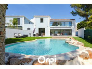 Vente maison 6 pièces 220m2 Marseille 12eme (13012) - 1290000 € - Surface Privée