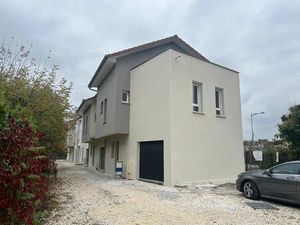 Vente maison 5 pièces 96 m² Saint-Romans (38160)