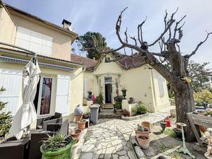 Maison Villeneuve Les Avignon 4 pièce(s) 129 m2