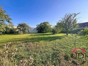 Exclusivité UDI - Ballancourt sur Essonne - Terrain viabilisé de 323m² - Façade constructi