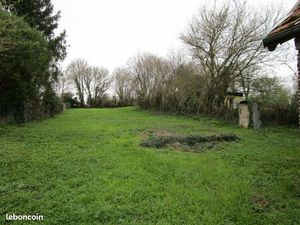 Terrain de 1300m2 viabilisé