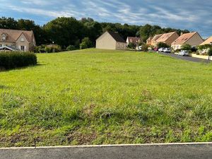 Terrain prêt à construire à La Chartre Sur Le Loir