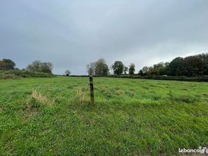 Terrain 2358 m² BEAUVOIS