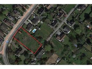 Structura vous offre: terrain de 24a06ca destiné à l'habitat