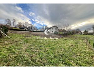 Terrain constructible à MENTHONNEX-EN-BORNES