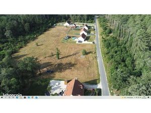 1 terrain à bâtir viabilisé de 1246 m²