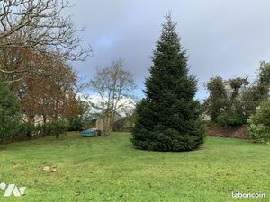 Terrain 818 m² PLOUDANIEL