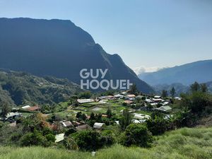 EXCLUSIVITE / Terrain Salazie 2030 m2