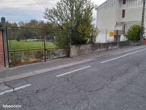 TERRAIN à BATIR 1641M2