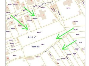 Ensemble de parcelles au coeur de Kain