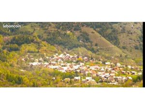 Terrain de loisir ou agricole a louer de 430m2 en bois a st martin de queyrieres hautes al