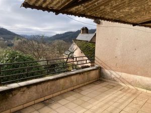 Vente maison 6 pièces 140 m² à Conques-en-Rouergue (12320)  139 000 €