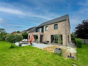 Incourt  belle maison 4 chambres