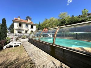 Vente villa 11 pièces