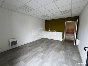 Local 150 m² SAINT JULIEN DE CONCELLES