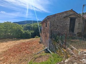 Vente propriété 3 pièces 93 m² à Vernoux-en-Vivarais (07240)  54 000 €