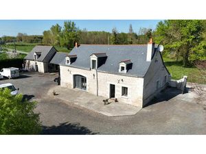 Maison 7 pièces 200 m2 vendue avec dependances 80 m2