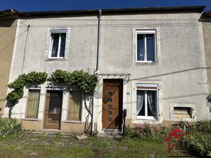 Maison de village de 107 m2 habitables- Terrain 227m2- Idéa