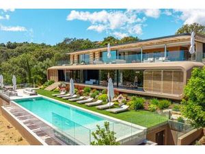 Villa de 8 pièces de luxe en location Sainte-Lucie de Porto-Vecchio  Corse