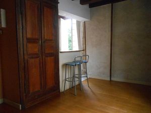 Location appartement 1 pièce 23 m² à Nevers (58000)  315 €