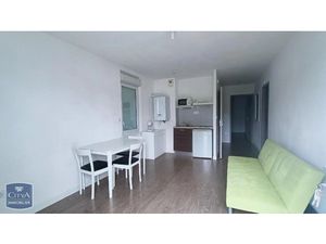 Appartement à louer 3 pièces 54.92 m² - Buzançais (36) - 575€