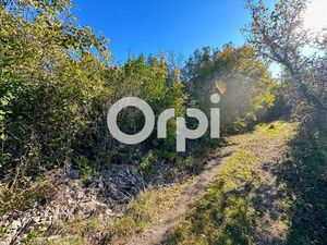 Vente terrain 1330 m² à Labeaume (07120)  5 500 €