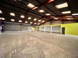 Local commercial T5 Saint-Loubès à louer