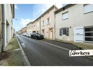 Maison T6 pièces 210m2