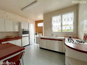 Vente maison 6 pièces 127 m² à Pontault-Combault (77340)  335 417 €