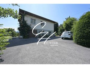 Vente maison 6 pièces 187 m² Seyssins (38180)