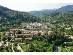 Vente appartement 3 pièces 65 m² Belgentier (83210)