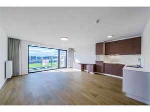 Maison d'accueil d'une chambre à coucher  neuve et lumineuse