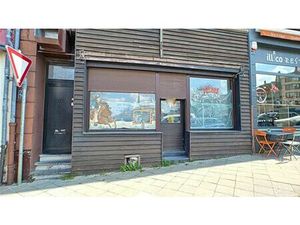 Surface commerciale à louer à Rue des Faubourgs 77 Arlon (VAY09057)