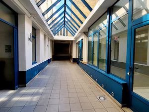 RUE FELIX ADAM  BUREAUX PROFESSIONNELS