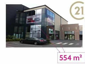 Surface commerciale à louer à Spy (VAX07079)