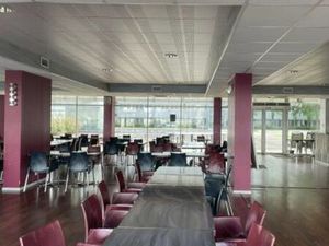 Location commerce MERIGNAC 511 m²