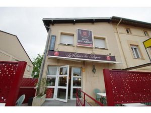 en vente Local commercial 250 m² – 316 000 € |Solgne