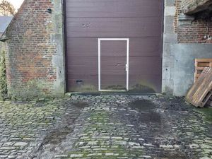 Entrepot de 320 M² à louer