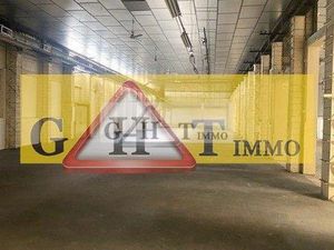ENTREPOT 2050 M² A LOUER VILLENEUVE LE ROI