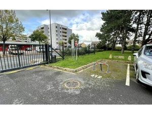 Location stationnement  m² T- à Le Havre  10 €