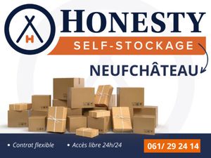 Garage à louer à Rue du Lieutenant Lozet 4 Neufchâteau (VAY15305)