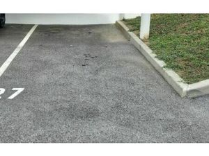 Location stationnement  m² T-0 à Saint-Pierre-d'Irube  35 €